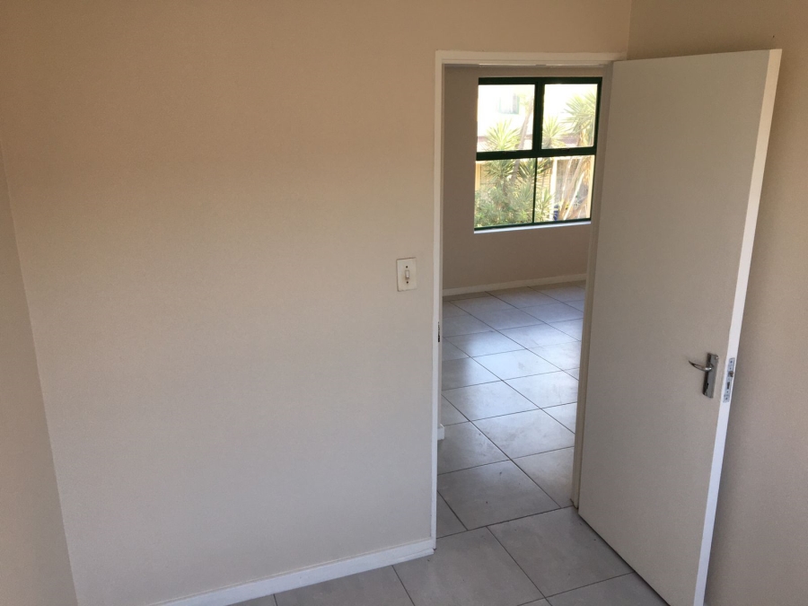 2 Bedroom Property for Sale in Table View Western Cape